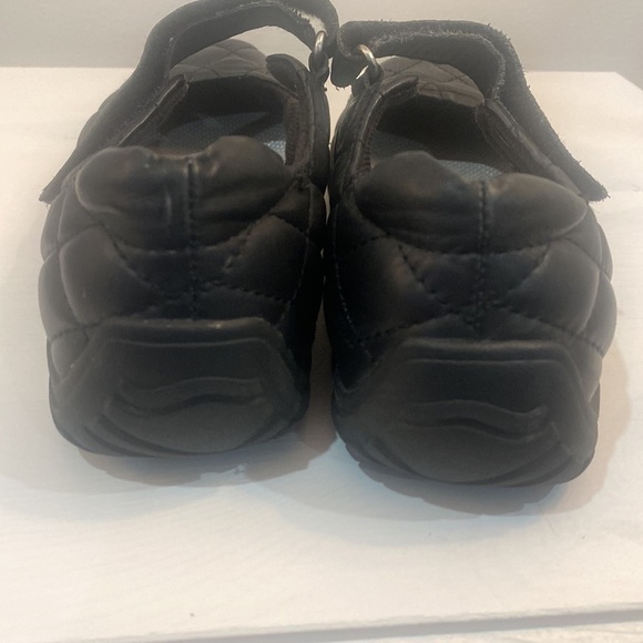 Youth Land’s End Quilted Velcro Shoes - Picture 9 of 16